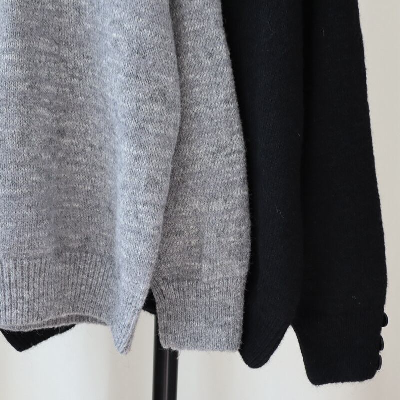 【tops】ボタンデザインニットセーター M27817
