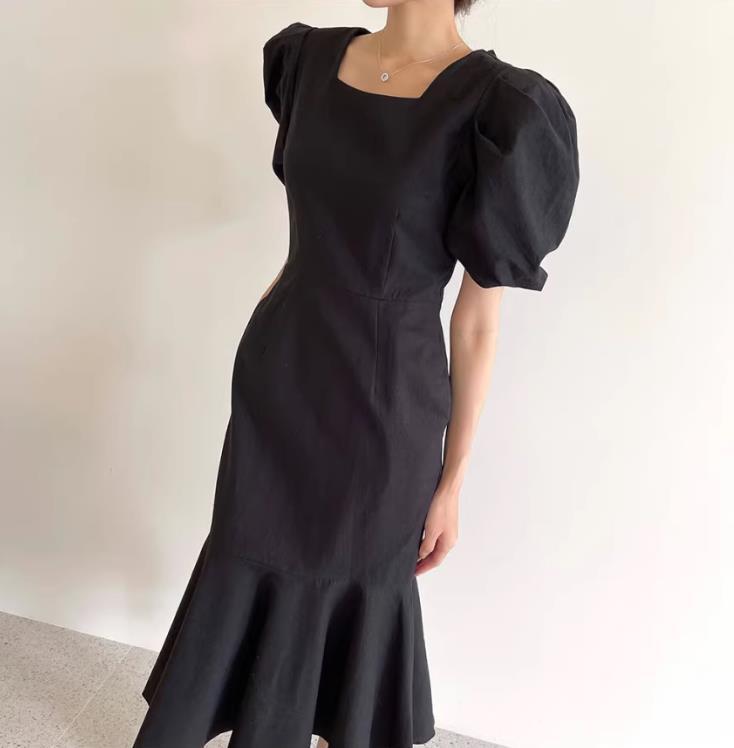 【dress】半袖パフ袖透かし彫りワンピースF7410