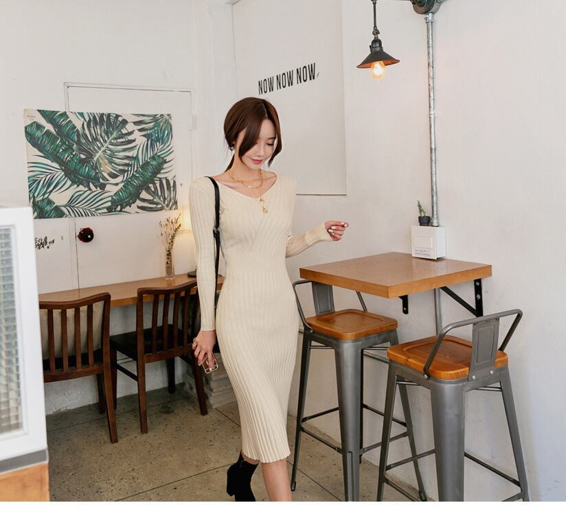 【dress】Vネックワンピース M18984