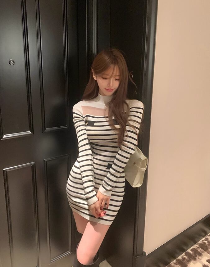 【dress】ボーダー柄フロントカットワンピース Q7609