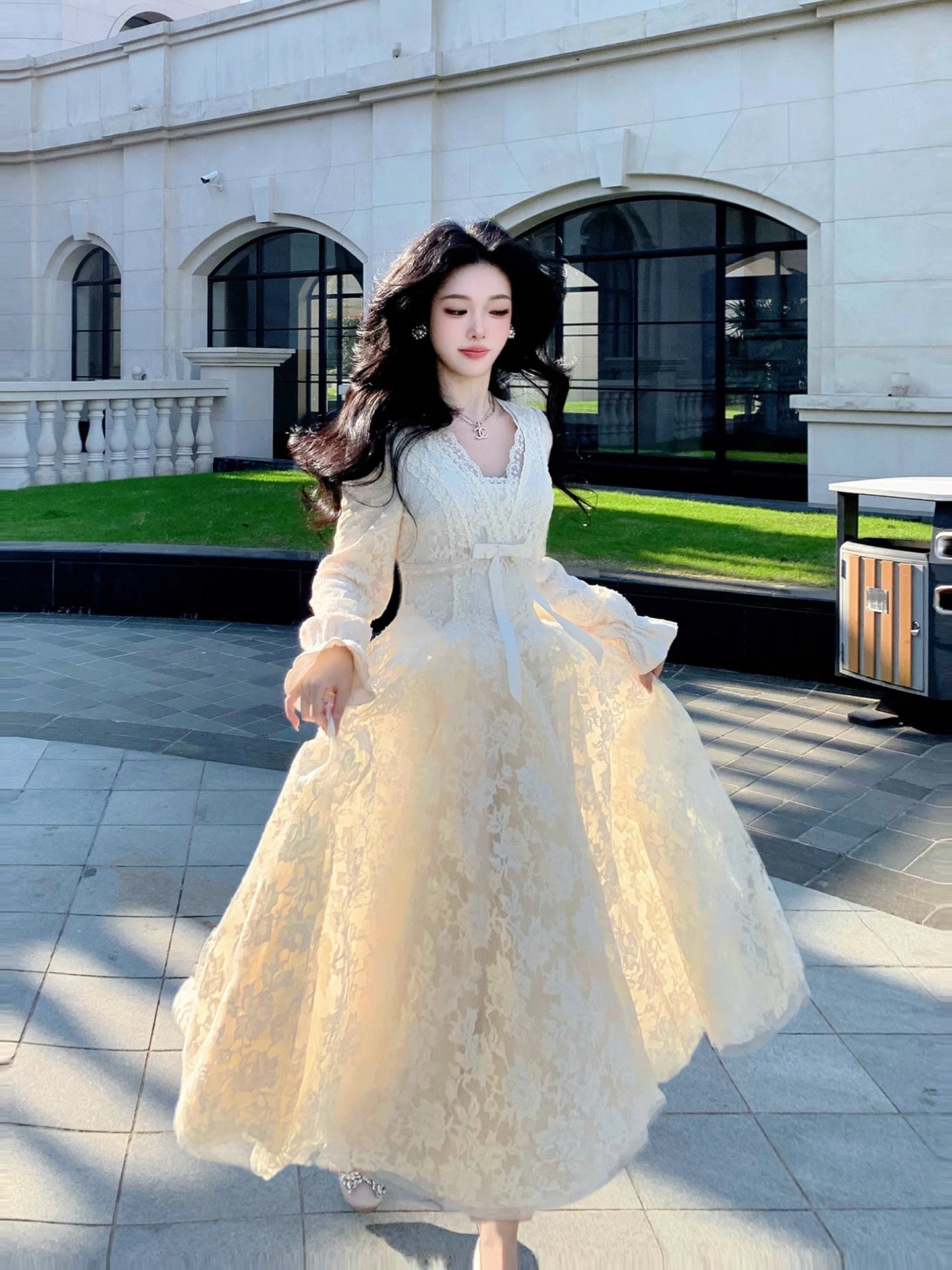 【dress】Vネックロングレースワンピース Q7563