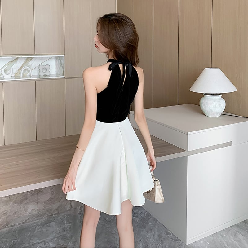 【dress】ホルターネックフレアワンピース Q7981