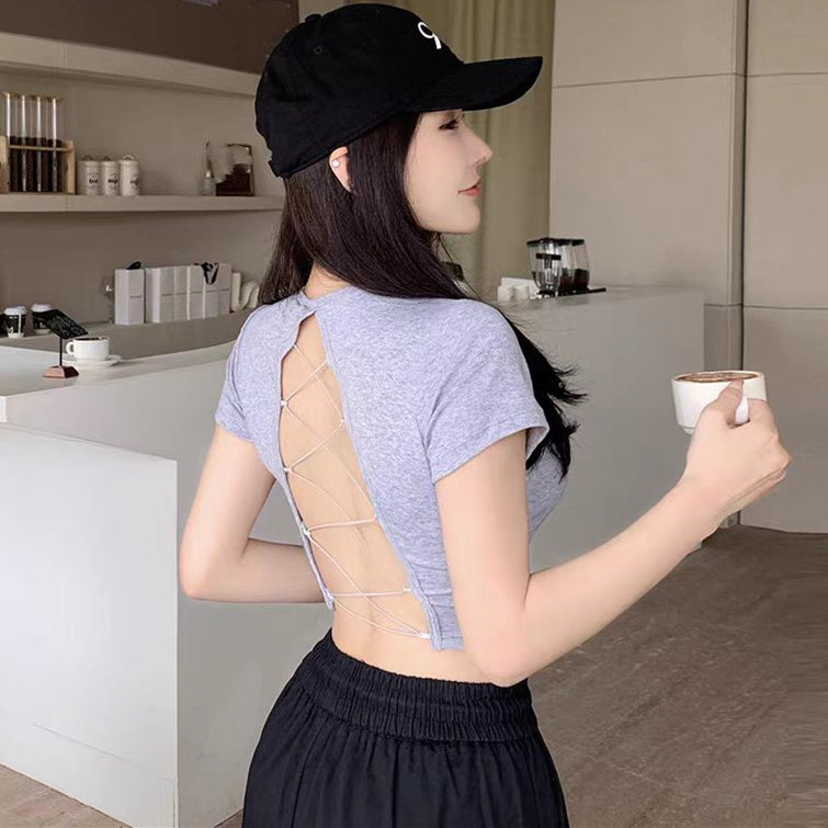 【tops】バックで綺麗スリットTシャツG22376