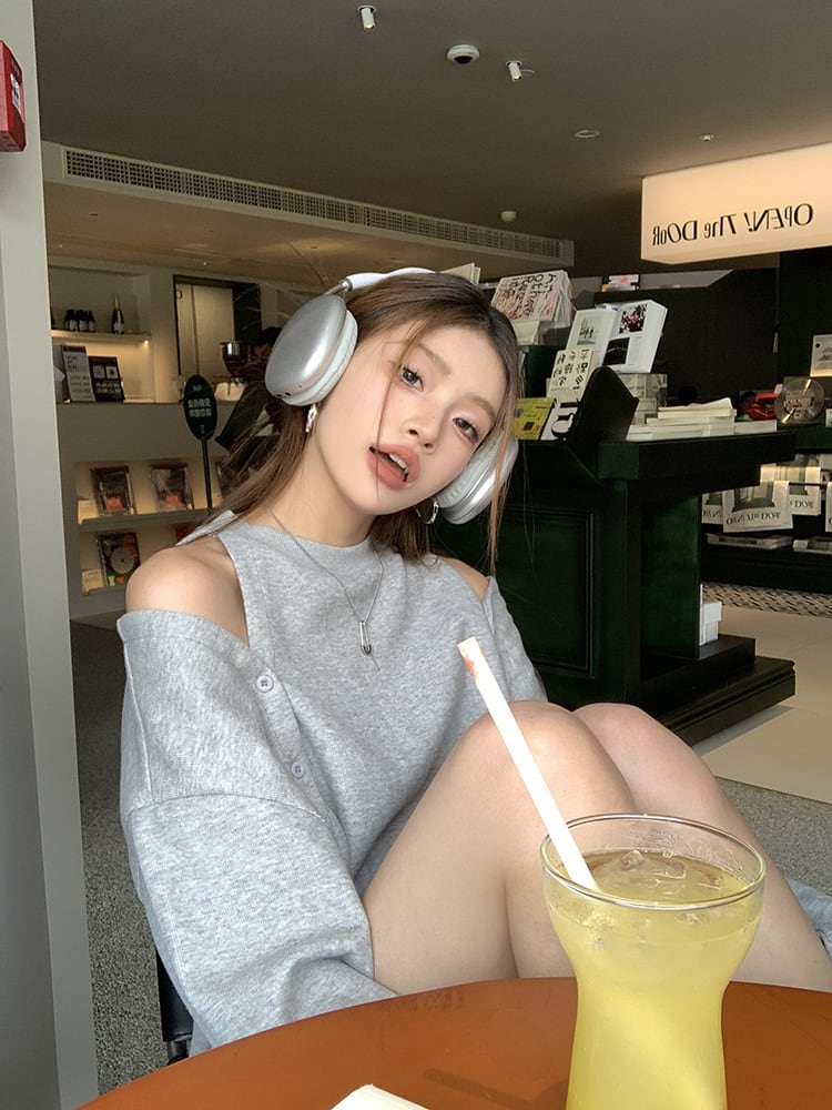 【tops】オフショルダープルオーバー　M26149