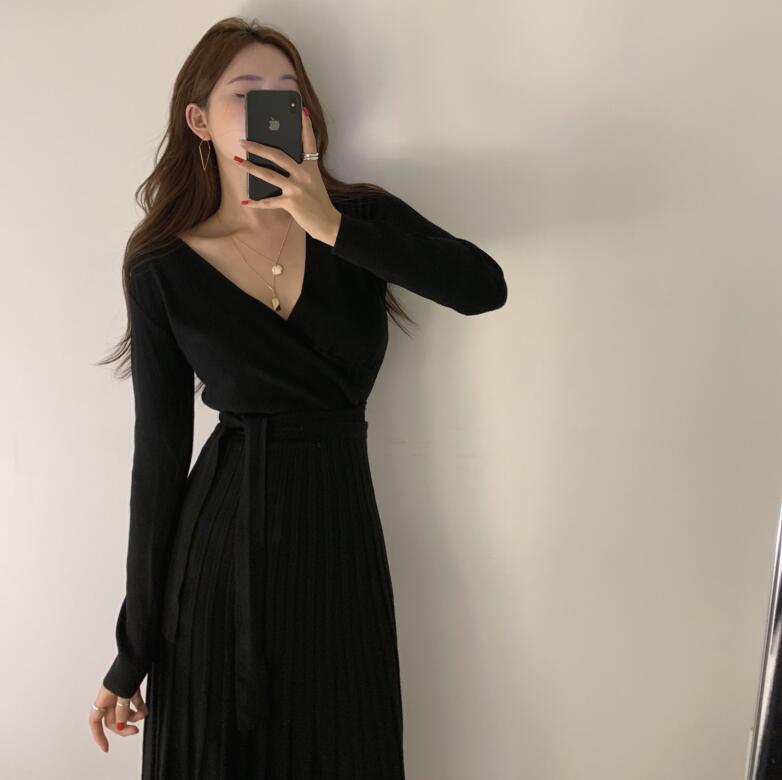 【dress】エレガント早い者勝ち 気質満点レトロ着痩せVネックニットワンピース G1759