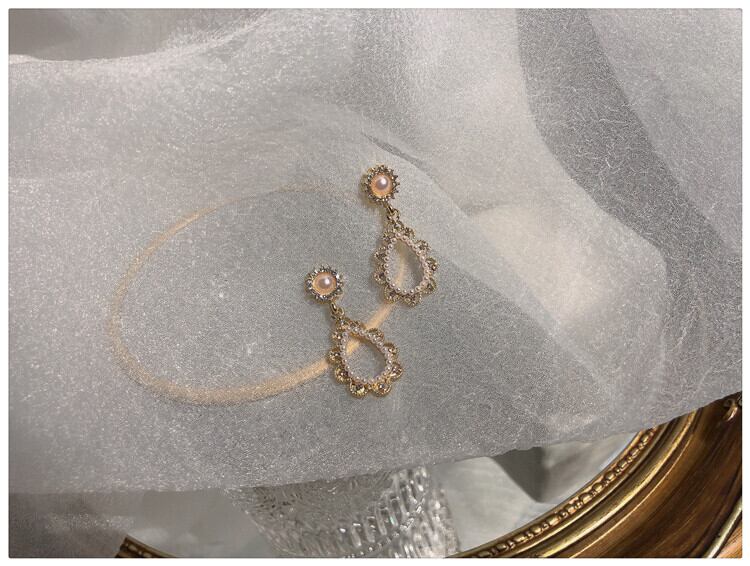 【小物】目立つ エレガントオシャレパールレディースピアスアクセサリー