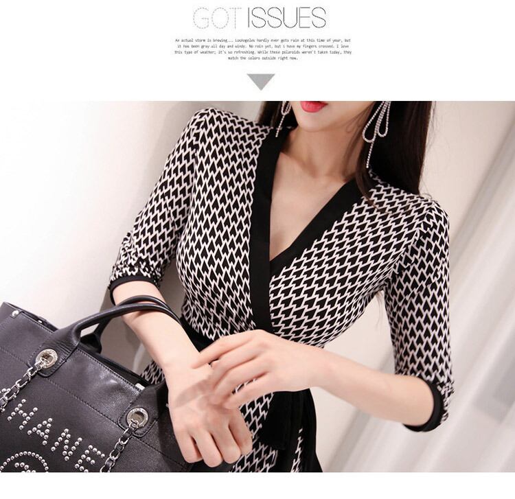 【dress】気質満点レトロ着痩せスリットプリントVネックワンピース