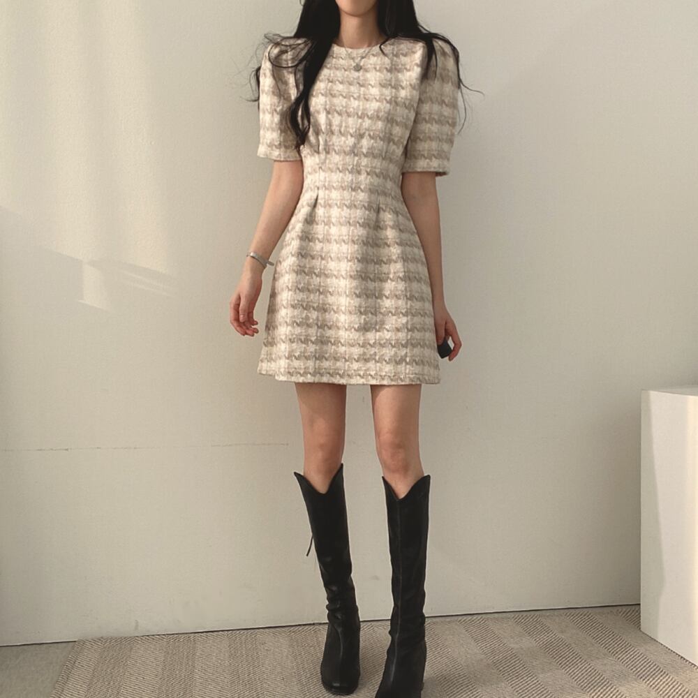 【dress】好感度UP!気質満点デザインフランス風デザインパフスリーブ着痩せワンピース G6962