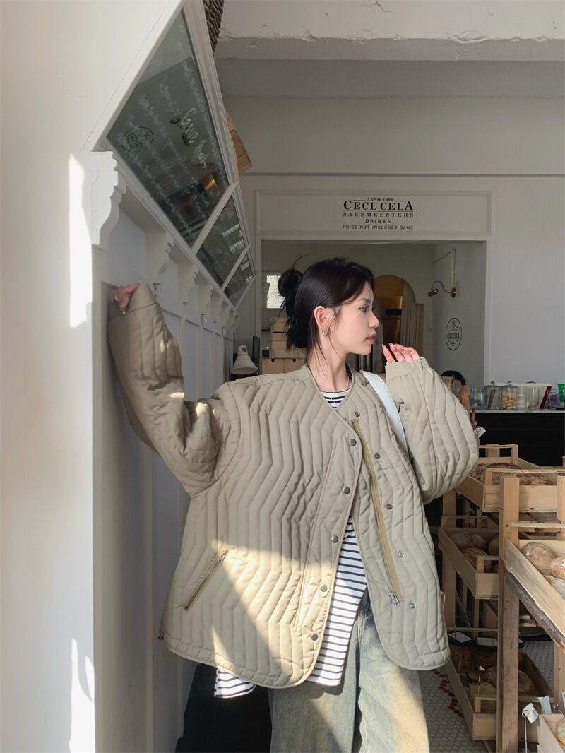 【outer】ラウンドネックショートダウン　M28264