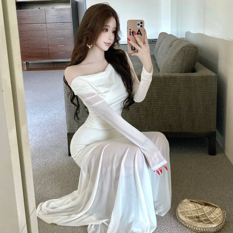 【dress】オフショルダーチュールドッキングワンピース Q7885
