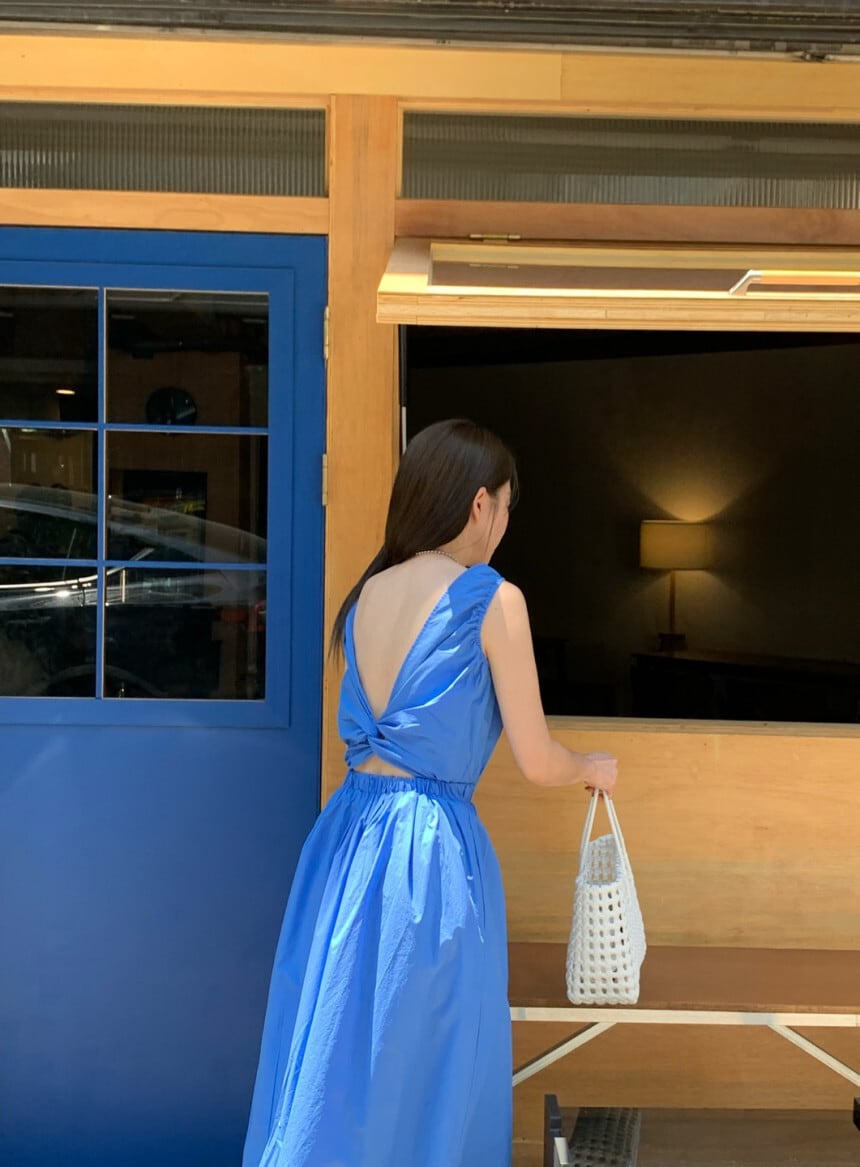 【dress】バックレスワンピース　M25066
