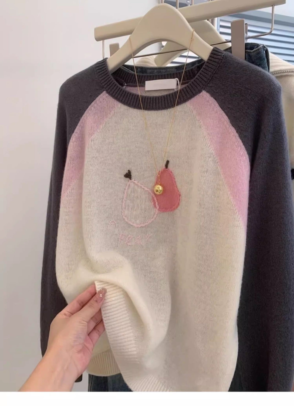 【tops】クルーネックニットセーター　M29249