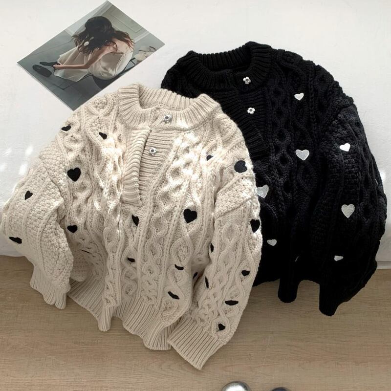【tops】ハート刺繡柄ニットトップス Q7360
