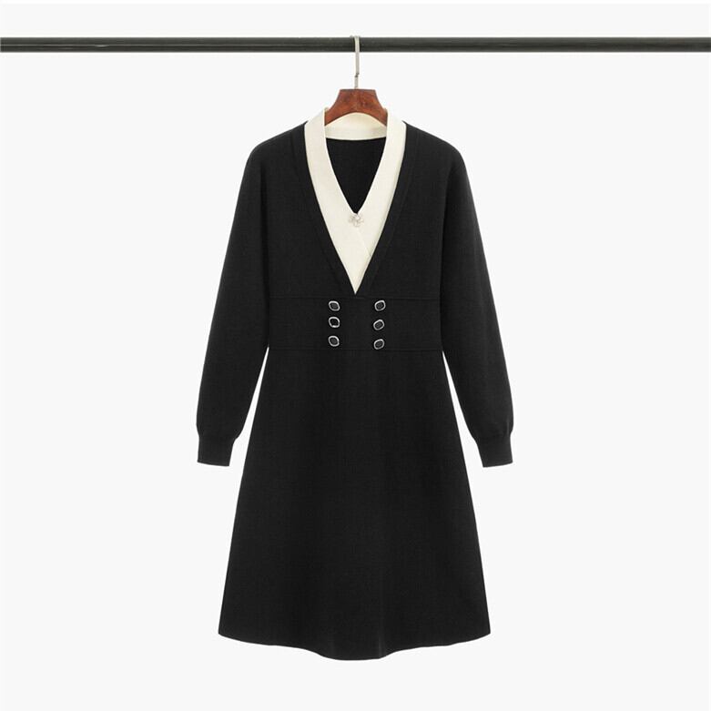 【dress】Vネックニットワンピース　M28423
