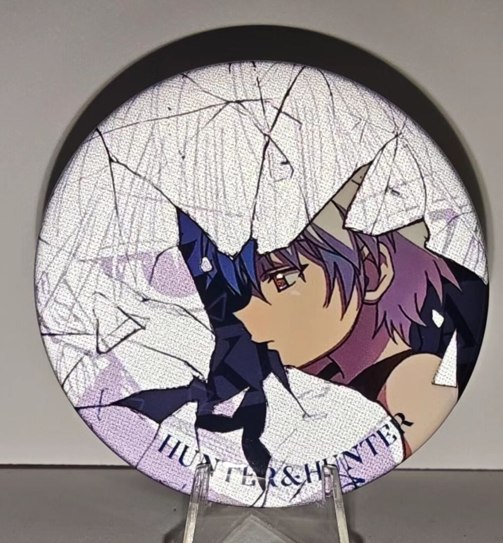 【GOODS】HUNTER×HUNTER 割れたガラス 58mm 缶バッジ Q2240