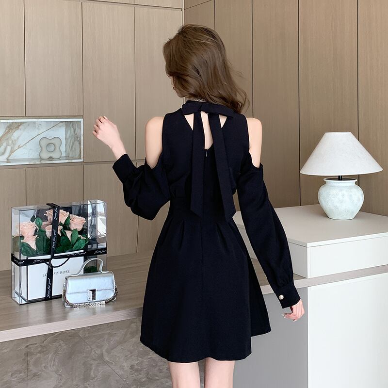 【dress】オフショルダーワンピース　M28871