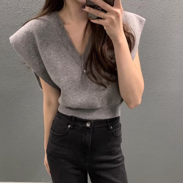 【tops】4色VネックニットベストF7425