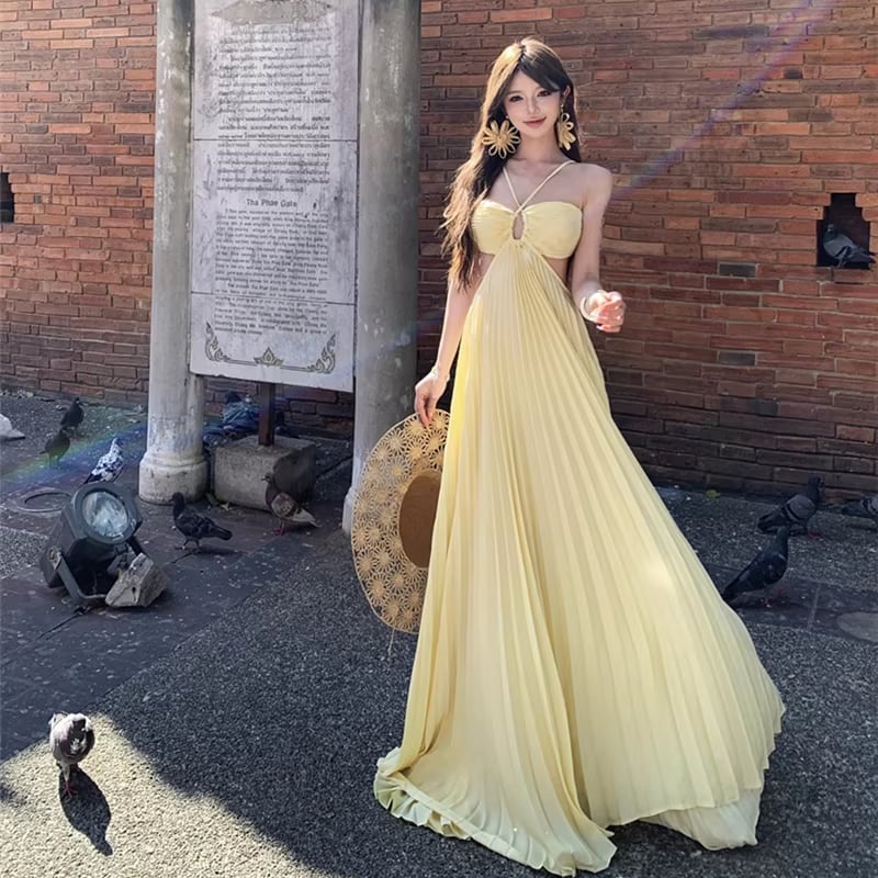 【dress】ホルターネックバックオーポンロングプリーツワンピース Q8371