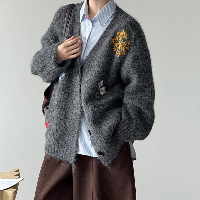 【outer】フラワー刺繡ニットカーディガン Q6972