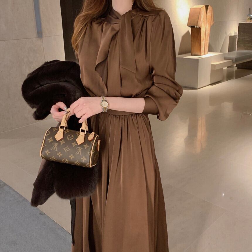 【dress】Vネックレトロワンピース G21366