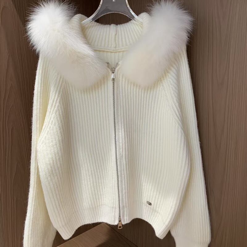 【outer】ファー付きニットカーディガン Q6996