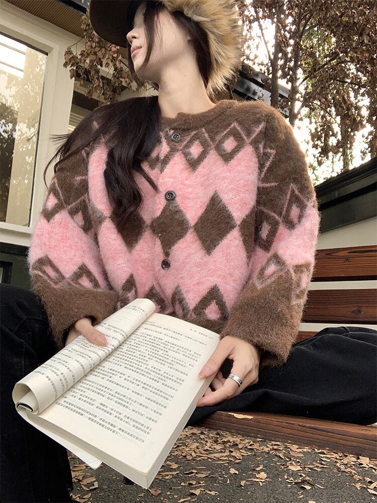 【outer】ダイヤモンドニットカーデ　M27738