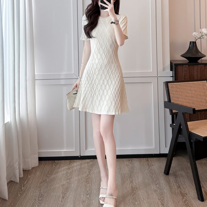 【dress】Aライン半袖ニットワンピース Q8490