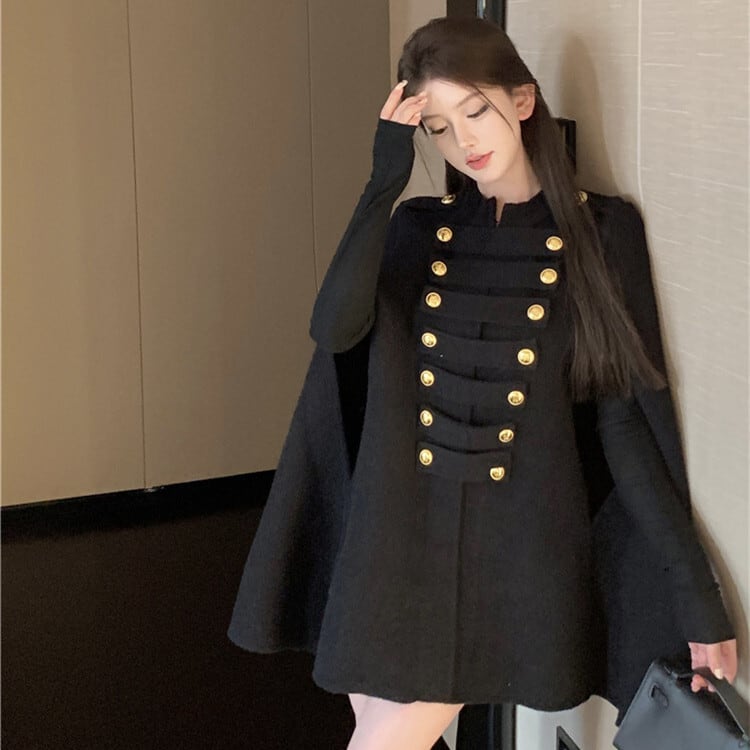 【outer】ボタンデザインケープコート　M28333