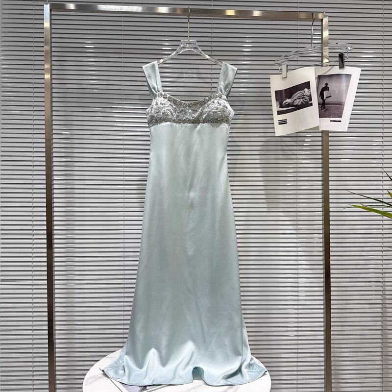 【dress】ラインストーン付きキャミワンピース Q7984
