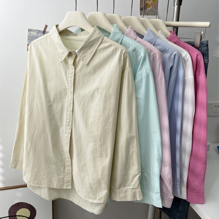 【tops】POLOネック刺繍シャツ　M29906