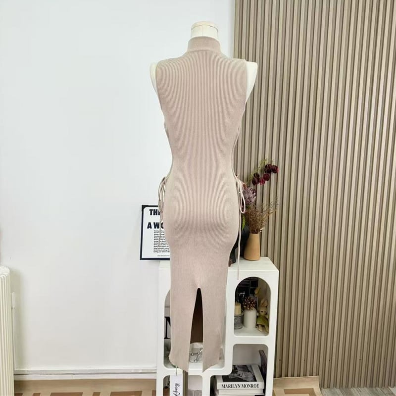 【dress】ストラップデザインロングニットキャミワンピース Q7803
