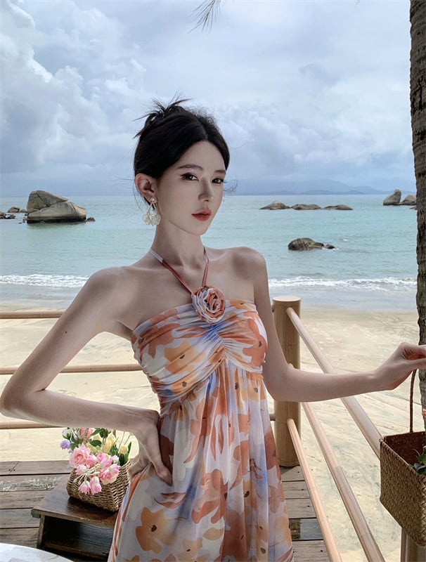 【dress】花柄ホルターネックワンピース　M25300