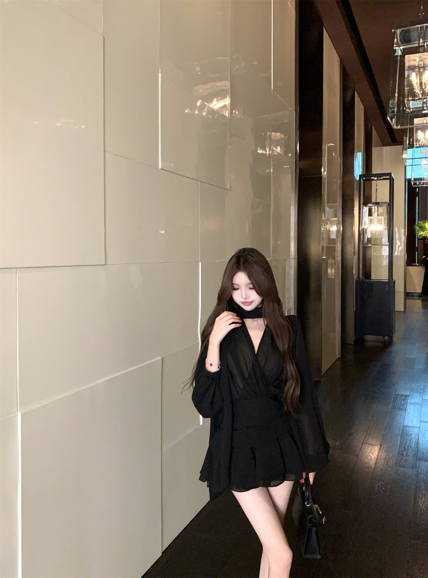 【dress】Vネックデートワンピース　M33527