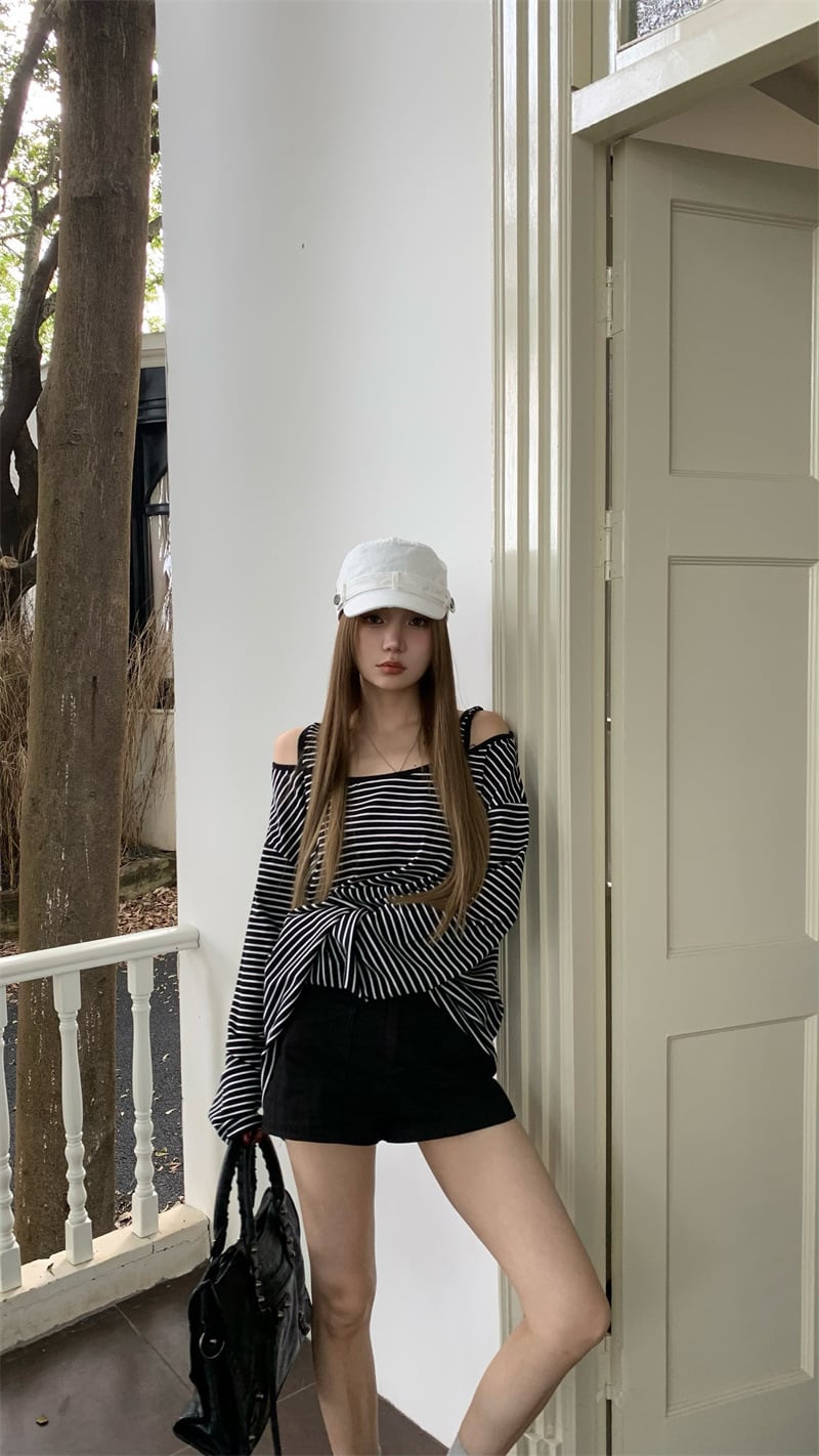 【tops】ボーダー柄長袖Tシャツ　M26180