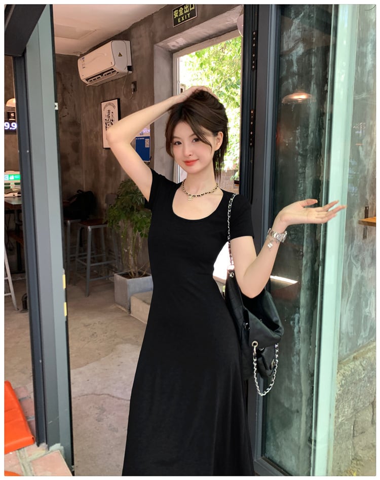 【dress】バックレスワンピース　M24579