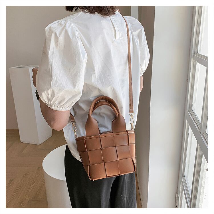 【小物】秋冬新作気質満点ファッション合わせやすい肩掛け斜め掛けバッグ G3582