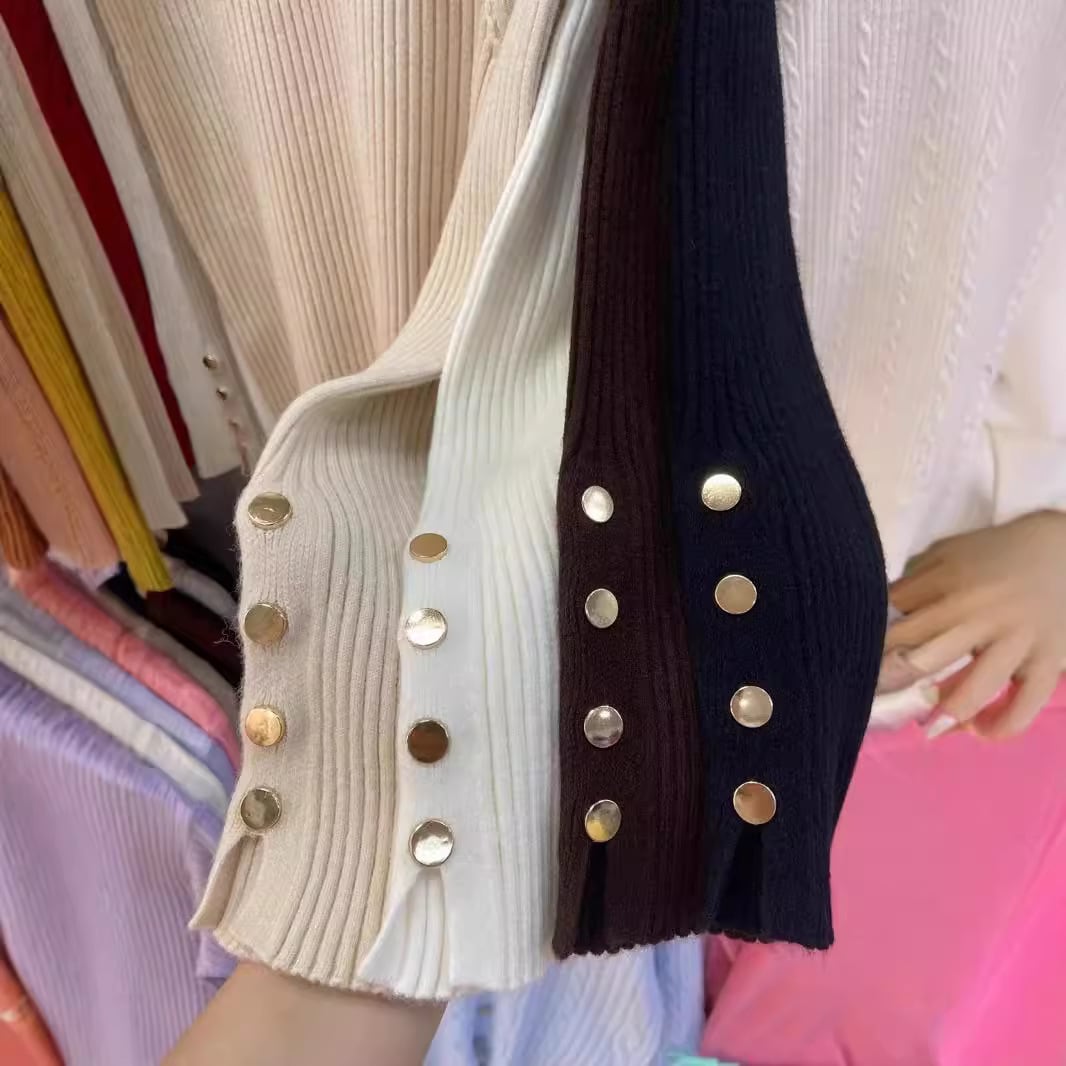 【tops】袖ボタンデザインニットトップス　M26427
