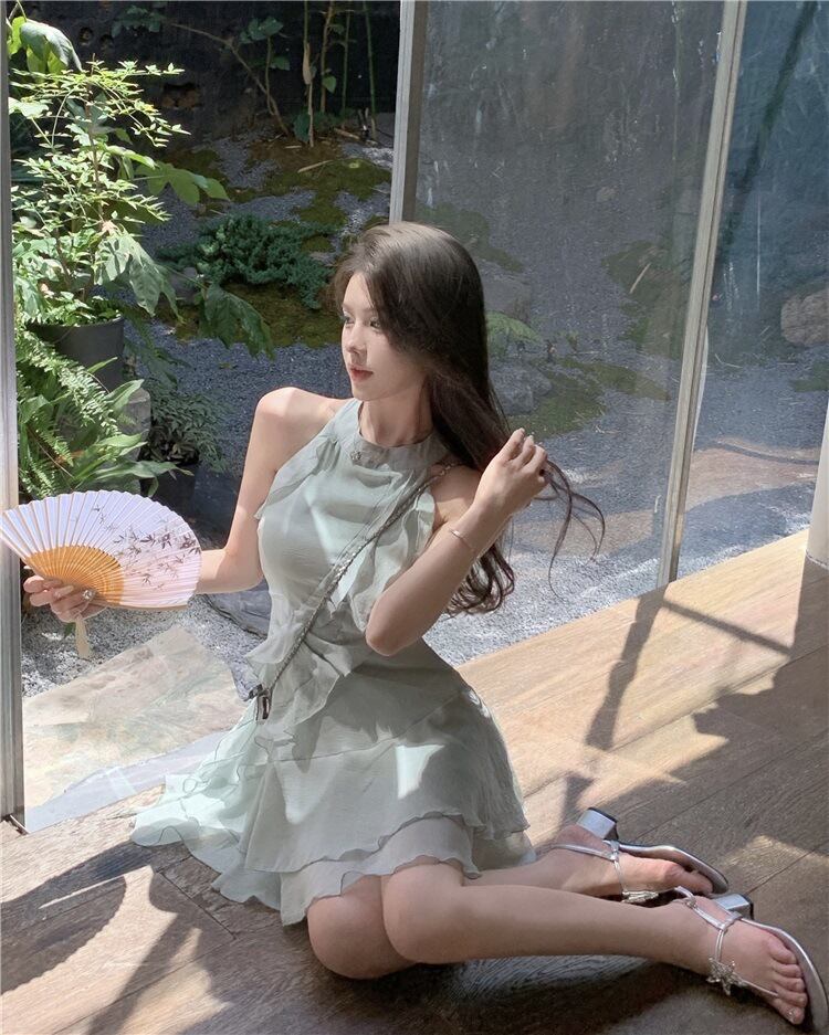 【dress】ホルターネックフリルワンピース G20449