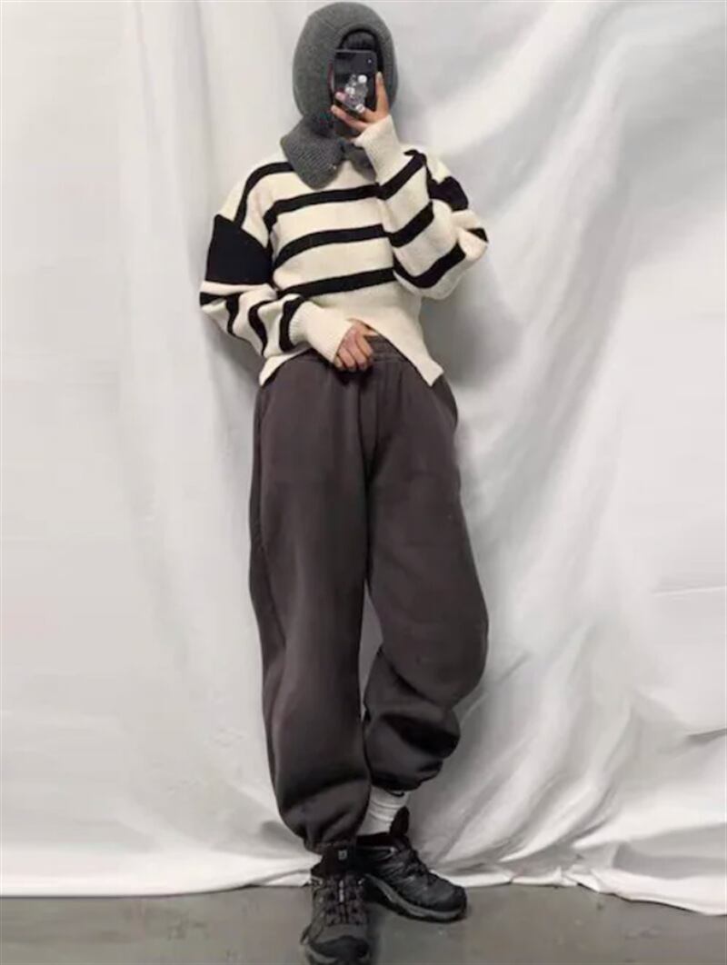 【tops】ボーダー柄ニットセーター　M18448