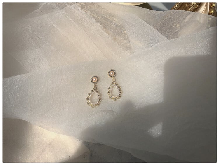 【小物】目立つ エレガントオシャレパールレディースピアスアクセサリー