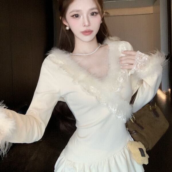 【tops】ファーレースドッキングフリルトップス　M28568
