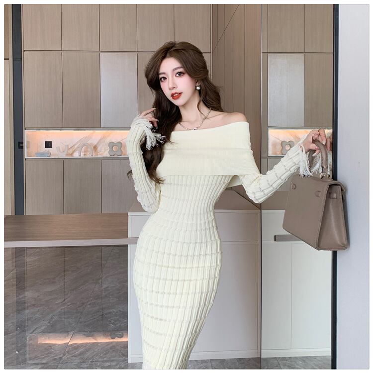 【dress】フリンジニットワンピース　M18539