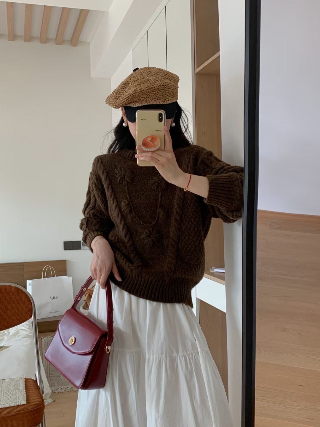 【tops】クルーネックニットセーター　M19113