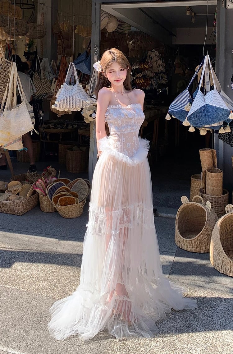【dress】ホルターネックシアーチュールティアードワンピース Q8484