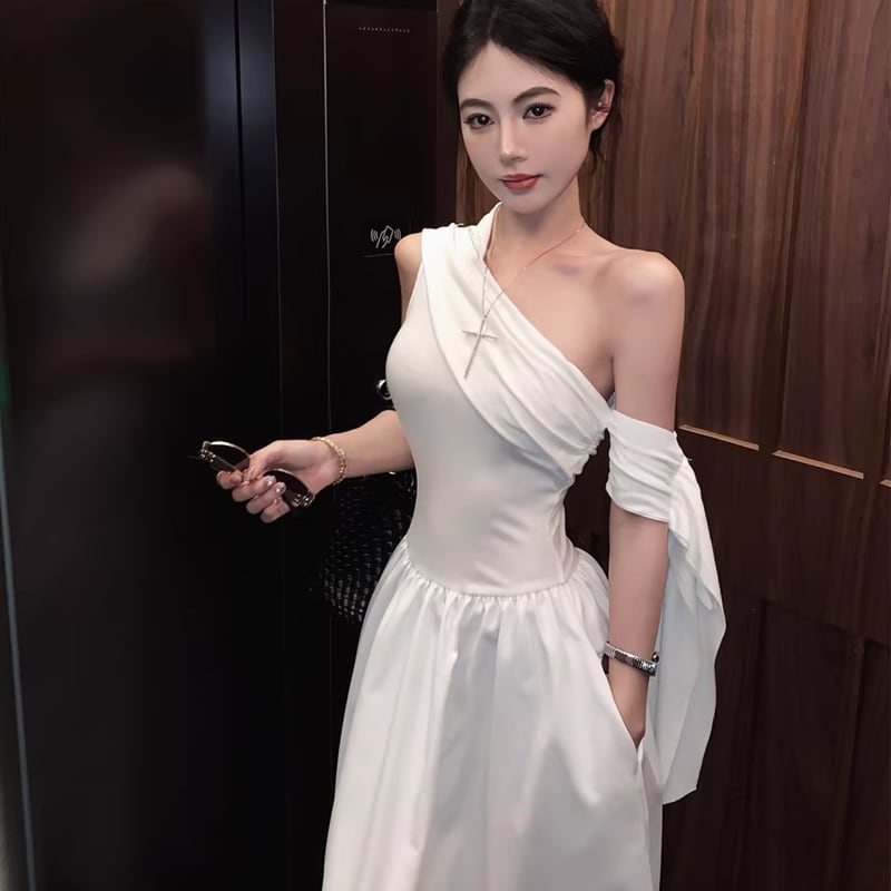 【dress】ワンショルダーAラインロングワンピース Q8265