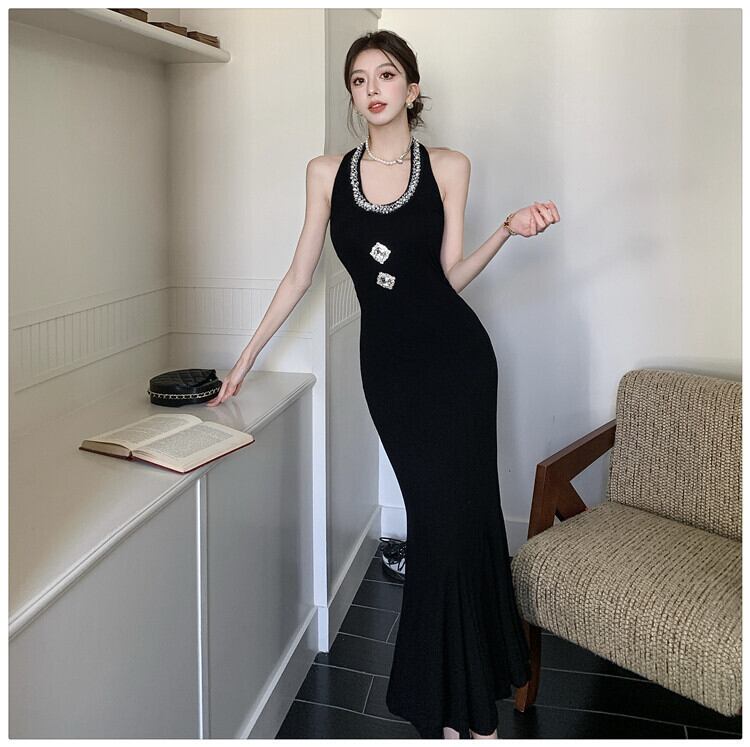 【dress】ビジューホルターネックワンピース　M29726