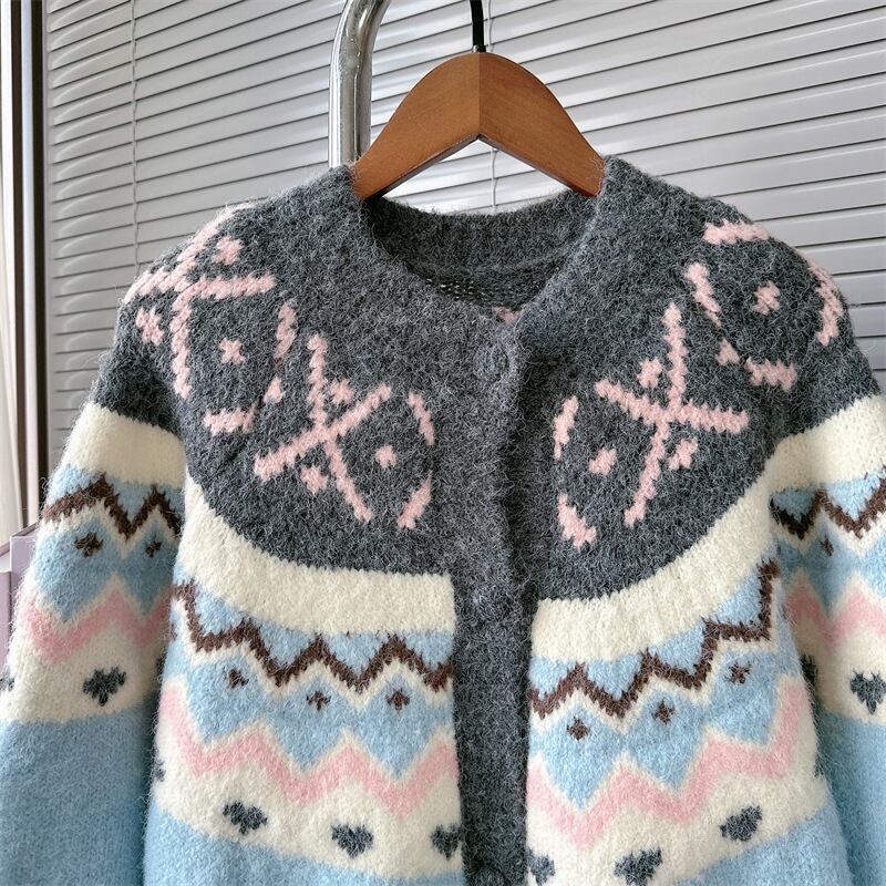 【outer】ジャカードニットカーデ　M27376