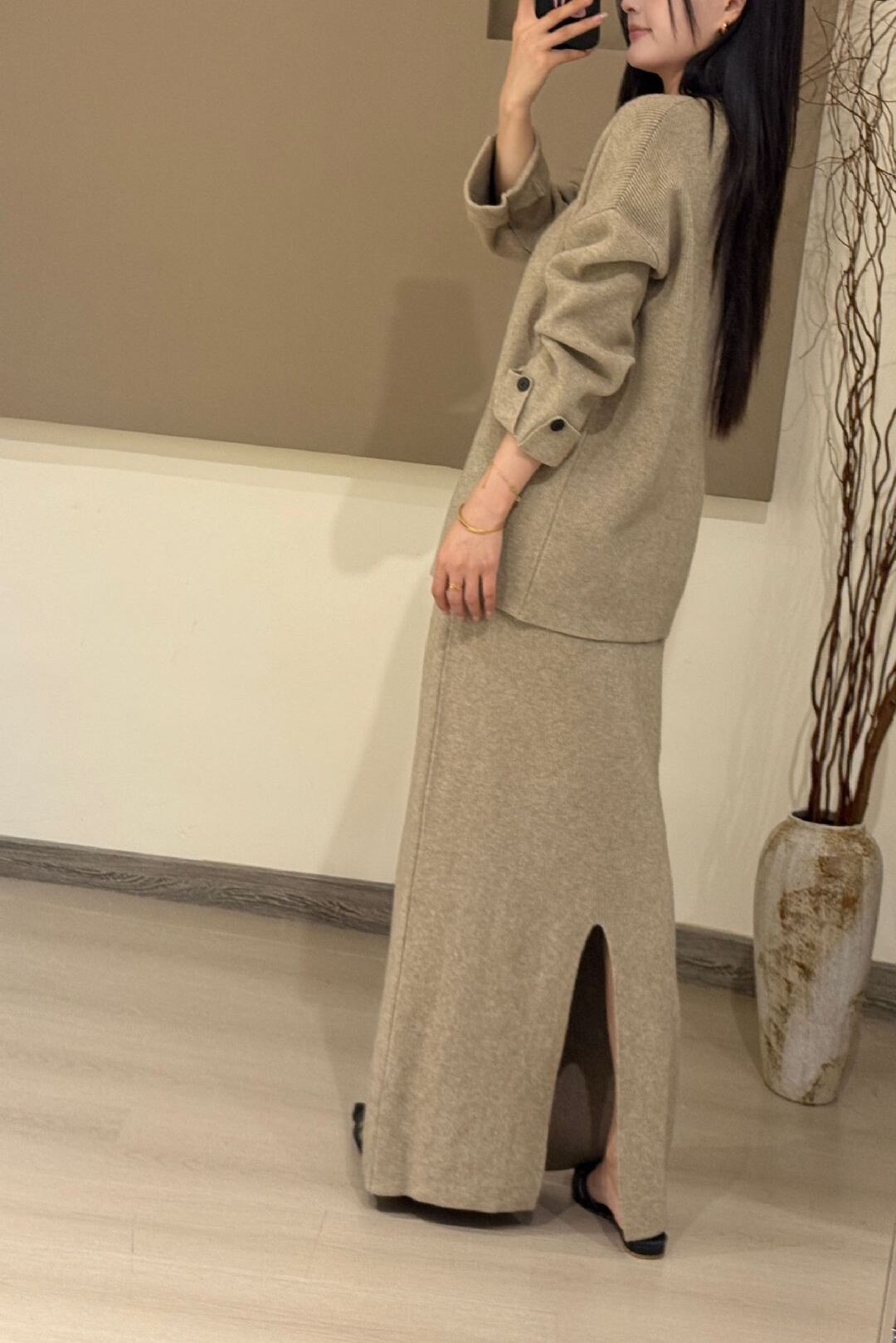 【set】Vネックニットトップス×ロングスカートセット Q7439