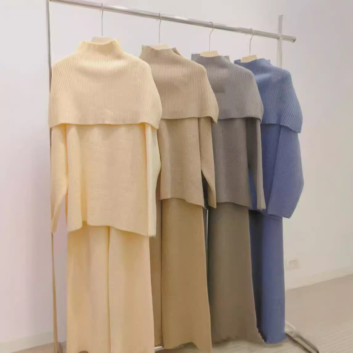 【set】ニットセーター×ワイドパンツセット　M25554