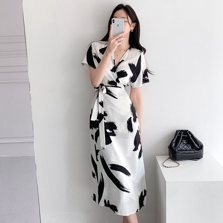 【dress】韓国風好感度UP!気質満点レトロVネックドローストリング着痩せワンピースF0034